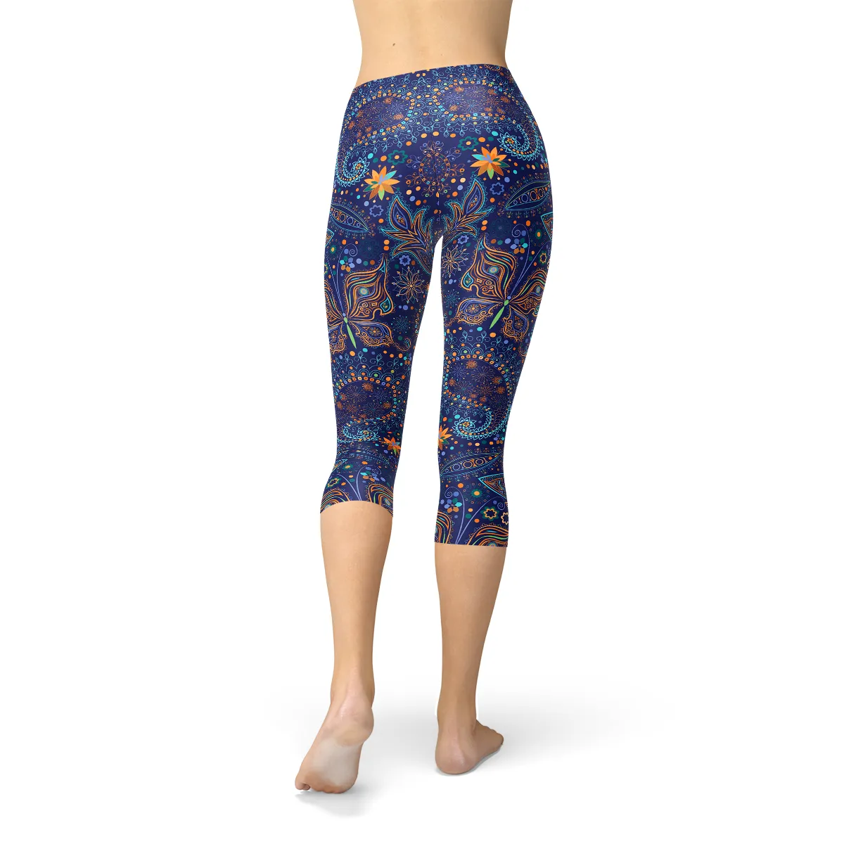 Butterfly Paisley Print Women's Active Capri Leggings for Ultimate Comfort