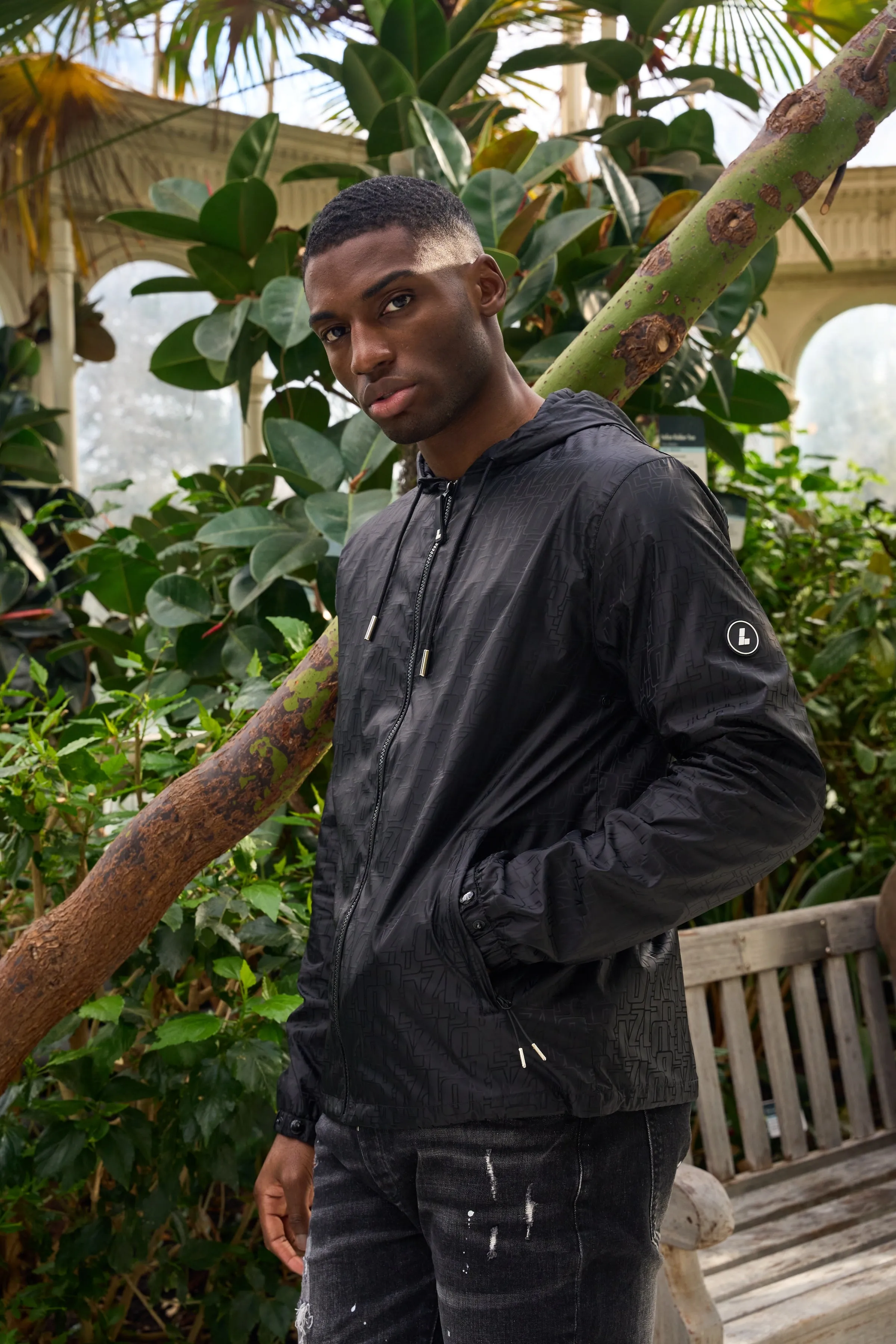 Davos Jacquard Windbreaker - Black