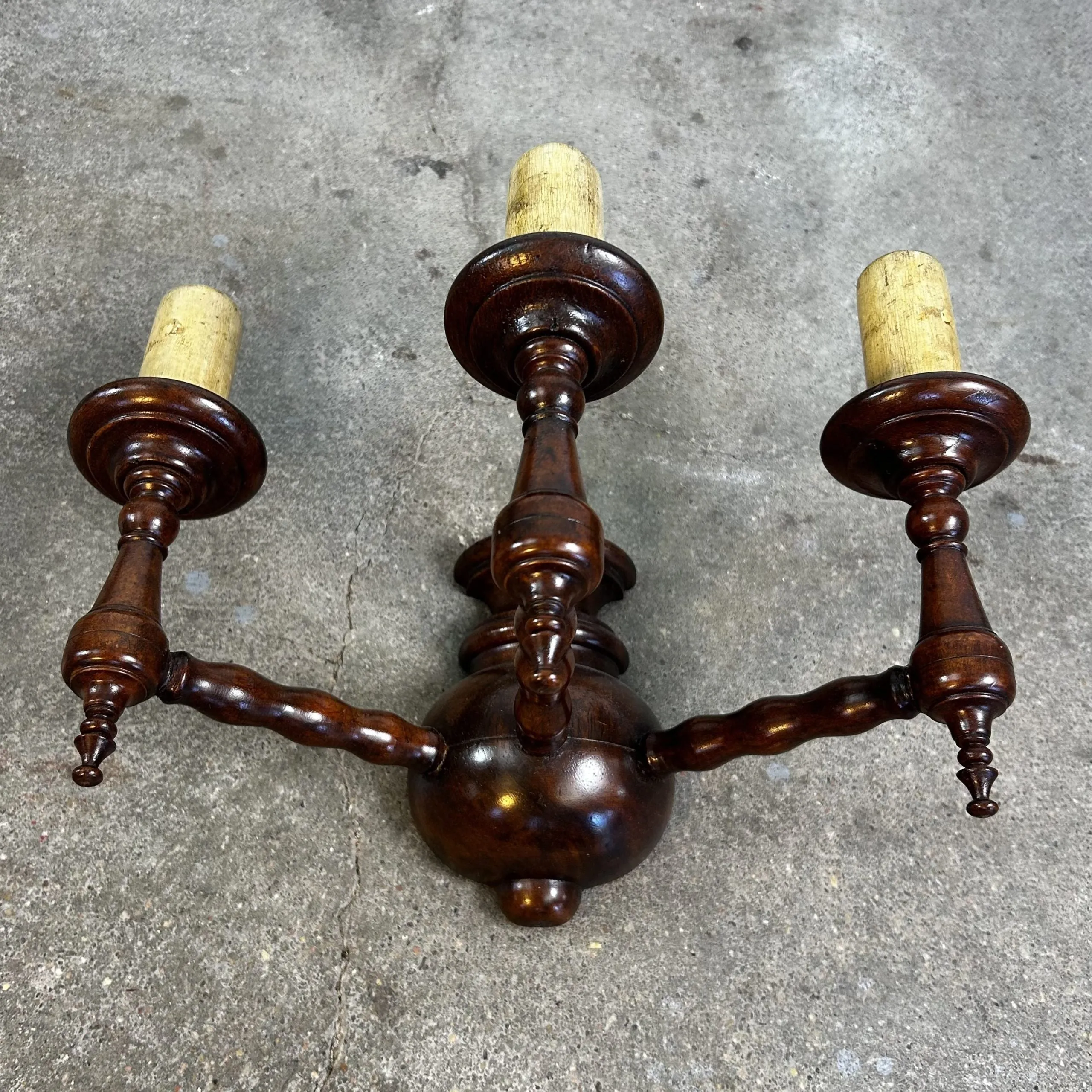 Wall Light, Carved Wood, Three Candle Light, Colonial Style