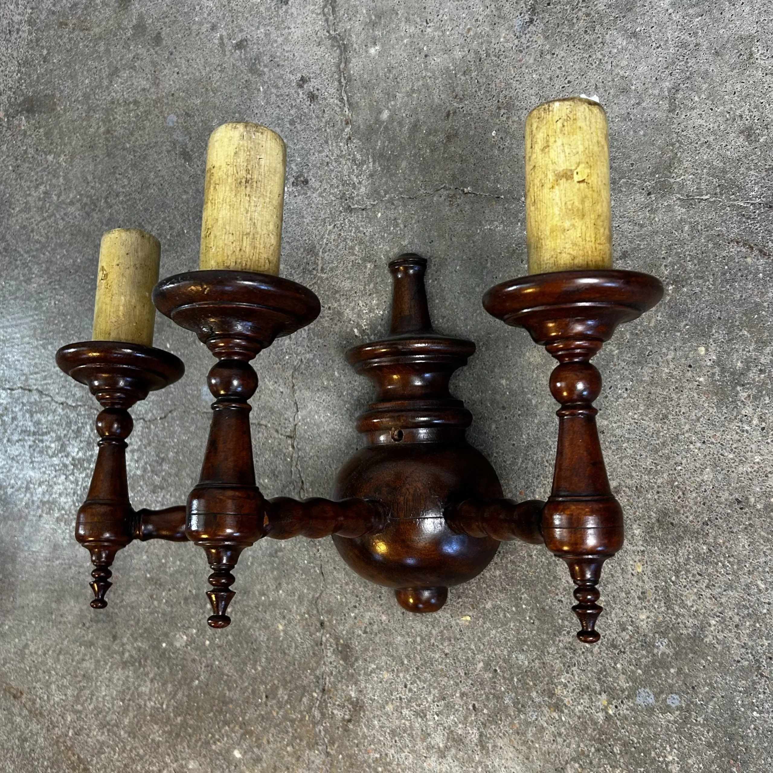 Wall Light, Carved Wood, Three Candle Light, Colonial Style